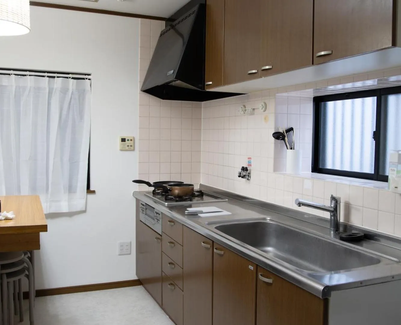Ln20 New Kobe Villa Jr神戸駅徒歩7分!ペット可!最大16名宿泊可能な一軒家a
